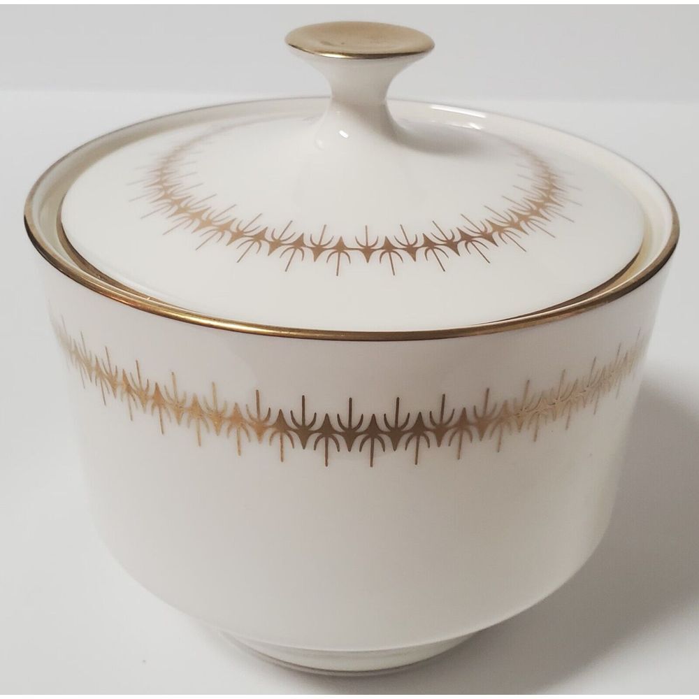 Vintage Mikasa Narumi Japan Covered Sugar Bowl Pattern Bryn Mawr 104 Bone China